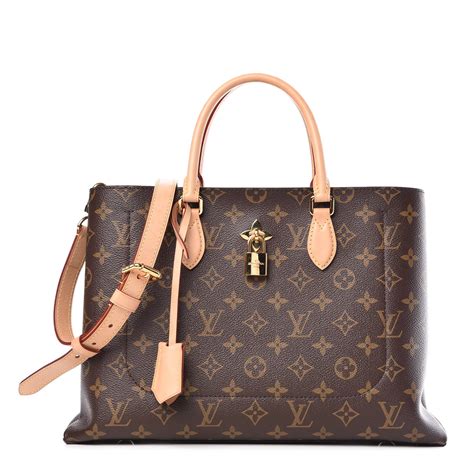 voyage malle louis vuitton|Louis Vuitton monogram flower tote.